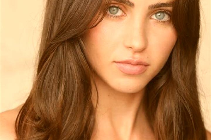 Madison, 33, a brunette grey-eyed latina companion based in Matamoras. Offering Prostate Massage, Couples, 69, Dinner Date, Domination. Available for incall ...