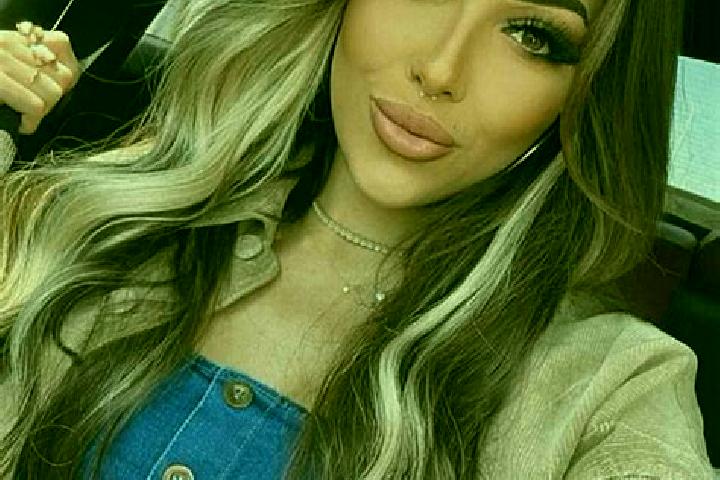 Madison, 33, a dark blonde brown-eyed middle eastern companion based in Karmirgyugh. Offering Fetish, Massage, Tantra, Duos. Available for incall and outcall...