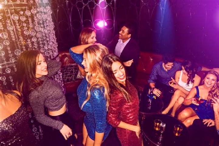 Madison, 33, a red grey-eyed caucasian companion based in Saudades. Offering Deep French Kissing, Striptease, Party Girl. Available for incall and outcall, o...