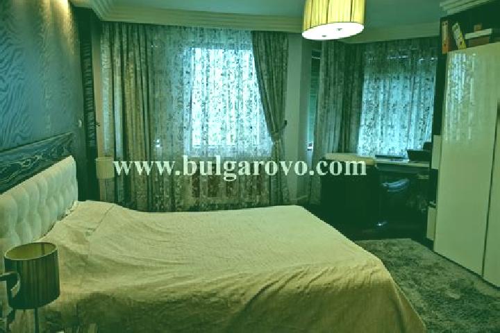 Madison, 33 — Escort in Avren, Bulgaria