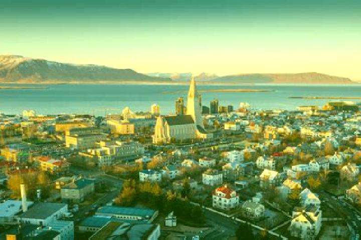Madison, 33 — Escort in Reykjavik, Iceland