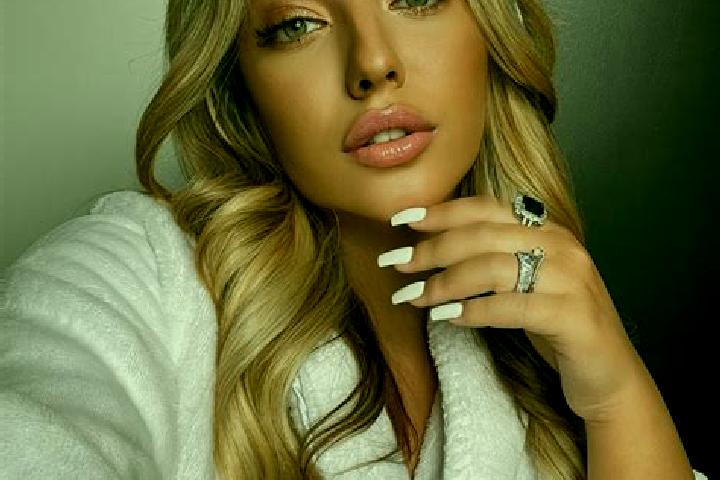 Madison, 34, a blonde grey-eyed latina companion based in Drahlin. Offering Deep French Kissing, Tantra, 69. Available for incall and outcall, overnight book...