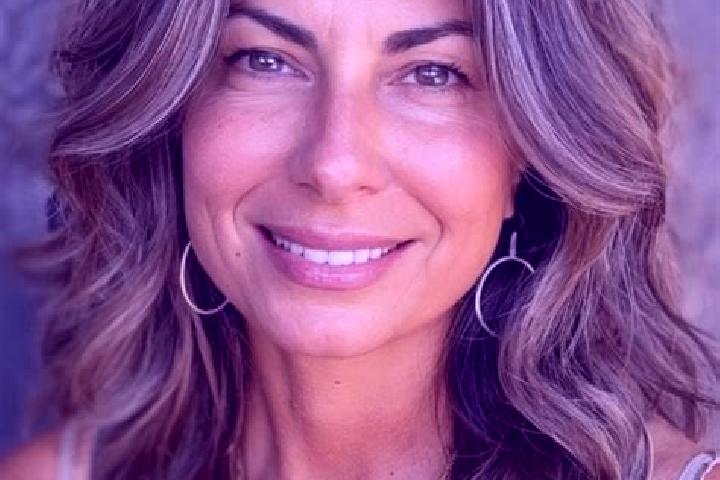 Madison, 34, a brunette grey-eyed slavic companion based in Zengouanou. Offering Tantra, GFE, 69, Duos, Girlfriend Experience. Available for incall and outca...