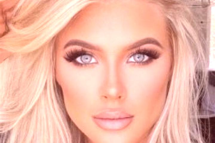 Madison, 34, a platinum blonde hazel-eyed ebony companion based in Glace Bay. Offering Striptease, Party Girl, Dinner Date. Available for incall and outcall,...
