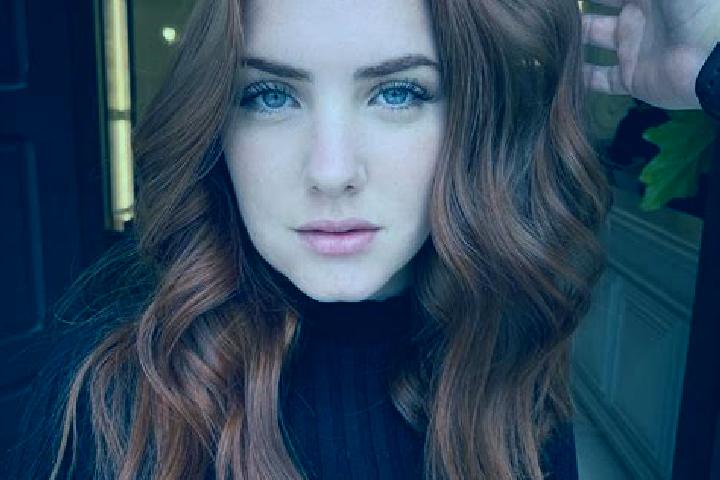Madison, 35, a auburn blue-eyed middle eastern companion based in Villefranque. Offering A-Level, Deep French Kissing, Tantra, Overnight. Available for incal...