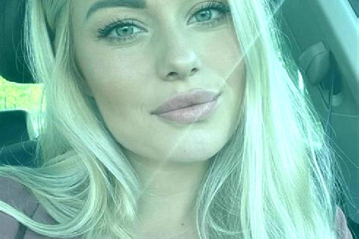 Madison, 35, a blonde hazel-eyed mixed companion based in Wololele A. Offering OWO, Erotic Massage, Prostate Massage, Duos, 69. Available for incall and outc...