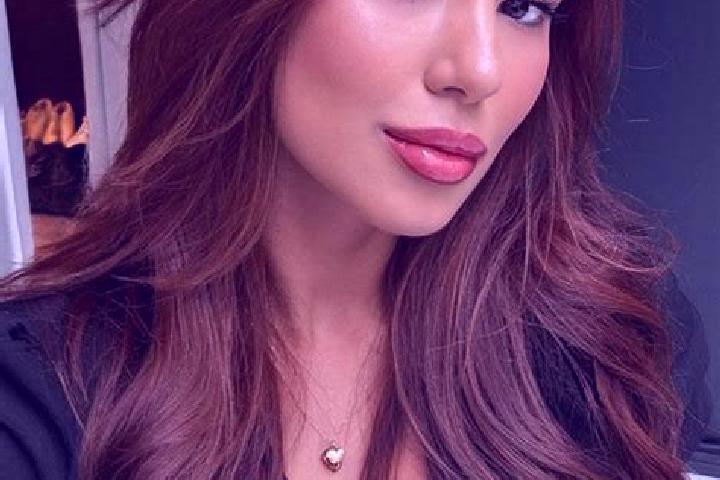 Madison, 35, a chestnut brown-eyed latina companion based in Centro do Guilherme. Offering Massage, 69, Dinner Date, Striptease. Available for incall and out...