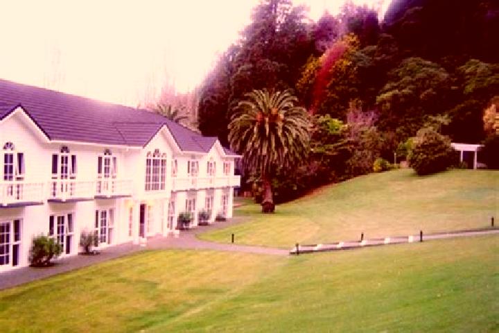 Madison, 35 — Escort in Wallaceville, New Zealand