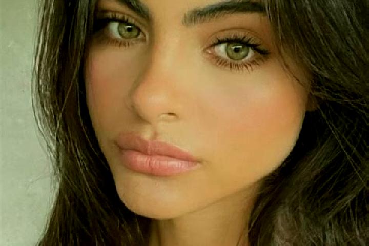 Madison, 36, a black hazel-eyed mixed companion based in Villaggio Busonera. Offering Domination, Massage, Deep French Kissing, Prostate Massage. Available f...