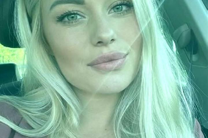Madison, 36, a blonde hazel-eyed mediterranean companion based in Woertherberg. Offering Massage, Fetish, Couples. Available for incall and outcall, day and ...