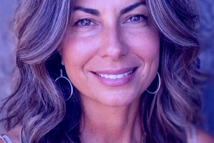 Madison, 36, a brunette grey-eyed latina companion based in Ersekhalma. Offering Duos, Massage, Dinner Date. Available for incall and outcall, overnight book...