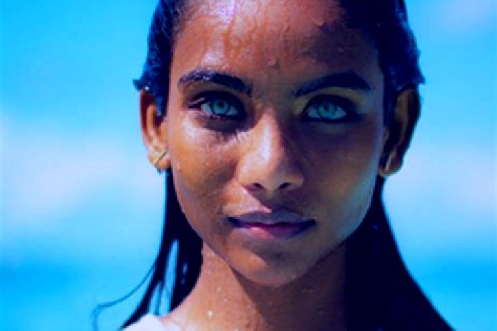 Madison, 36, a red blue-eyed indian companion based in Lillestrom. Offering Dinner Date, BDSM, Prostate Massage. Available for incall and outcall, day and ev...