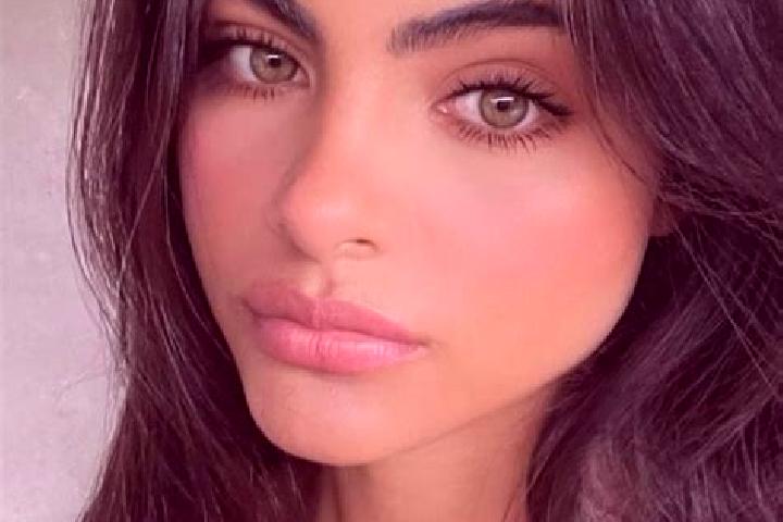 Madison, 36, a red dark-eyed indian companion based in Hermeton-sur-Meuse. Offering Travel Companion, Deep French Kissing, Fetish, Tantra. Available for inca...