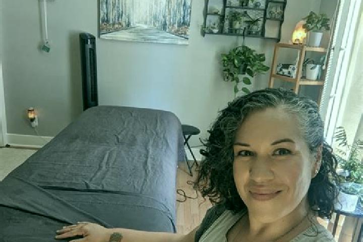 Madison, 37, a black grey-eyed ebony companion based in Las Pintas de Arriba. Offering Girlfriend Experience, Erotic Massage, OWO, GFE, Dinner Date. Availabl...