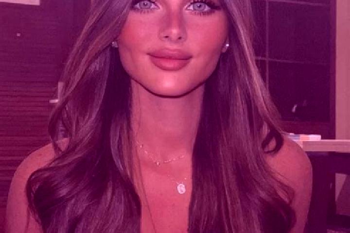 Madison, 37, a brunette dark-eyed mixed companion based in Yel digino. Offering Striptease, Girlfriend Experience, Party Girl, CIM. Available for incall and ...