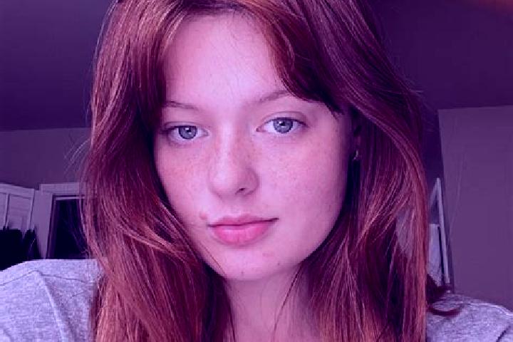 Madison, 37, a red brown-eyed mediterranean companion based in Guglionesi. Offering Couples, BDSM, Deep French Kissing, Fetish. Available for incall and outc...