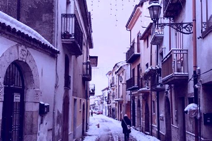 Madison, 37 — Escort in Aiello del Sabato, Italy