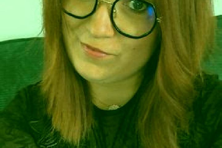 Madison, 37 — Escort in Calleville, France