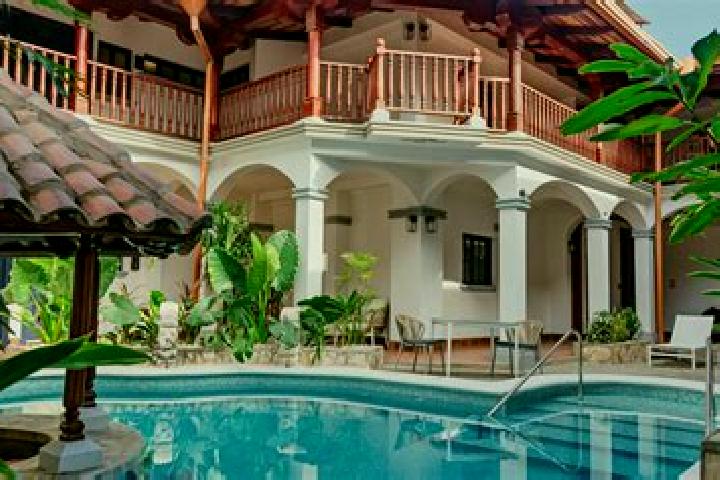 Madison, 37 — Escort in Granada, Nicaragua