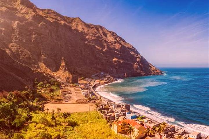 Madison, 37 — Escort in Pombas, Cape Verde