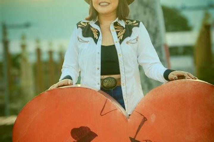 Madison, 37 — Escort in Saravena, Colombia