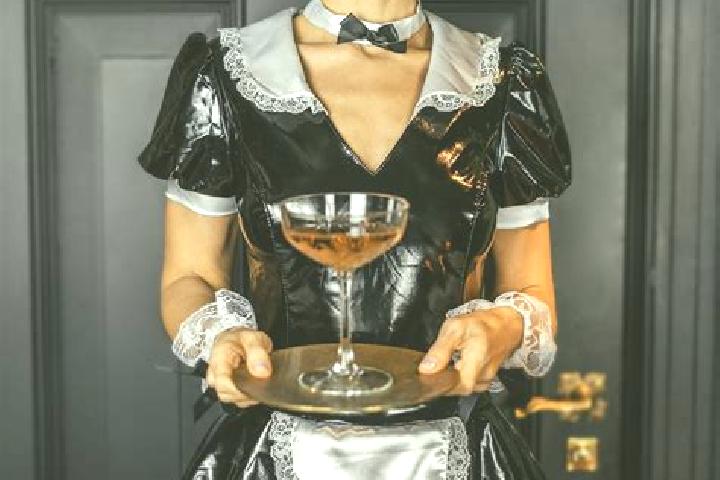 Madison, 38, a auburn amber-eyed caribbean companion based in Duebendorf / Staegenbuck. Offering Striptease, Dinner Date, Erotic Massage, Travel Companion, O...