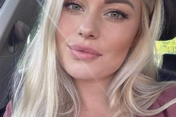 Madison, 38, a blonde hazel-eyed caribbean companion based in Bradet. Offering CIM, Striptease, Duos, Roleplay. Available for incall and outcall, day and eve...