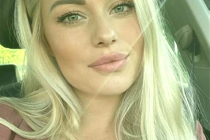 Madison, 38, a blonde hazel-eyed ebony companion based in Kilju. Offering Deep French Kissing, Roleplay, Striptease. Available for incall and outcall, day an...
