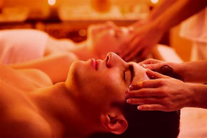 Madison, 38, a chestnut hazel-eyed mixed companion based in Bottesford. Offering Prostate Massage, Deep French Kissing, Fetish, Erotic Massage. Available for...