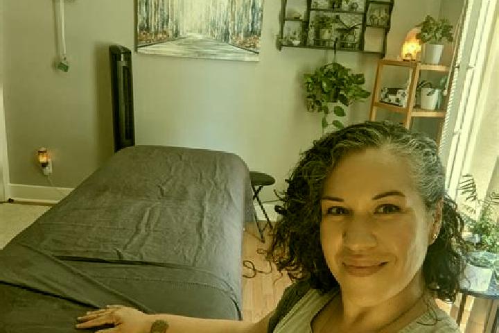 Madison, 38, a dark blonde dark-eyed ebony companion based in Nompatelize. Offering Massage, Prostate Massage, Dinner Date, CIM. Available for incall and out...
