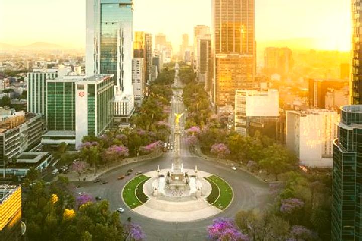 Madison, 38 — Escort in Adolfo Moreno, Mexico