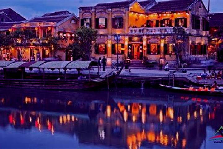 Madison, 38 — Escort in Hoi An, Vietnam