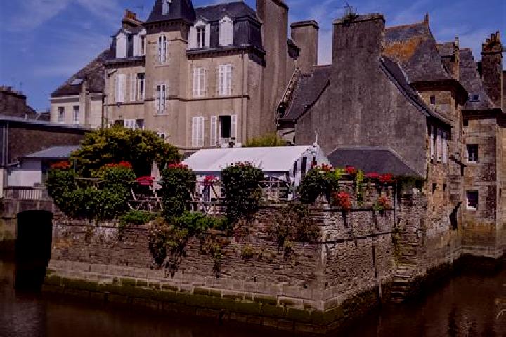Madison, 38 — Escort in Kersaint-Plabennec, France