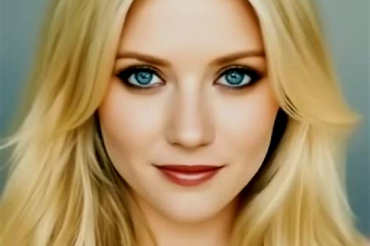 Madison, 39, a blonde amber-eyed caucasian companion based in Luluhar. Offering Tantra, Domination, Roleplay, GFE. Available for incall and outcall, overnigh...