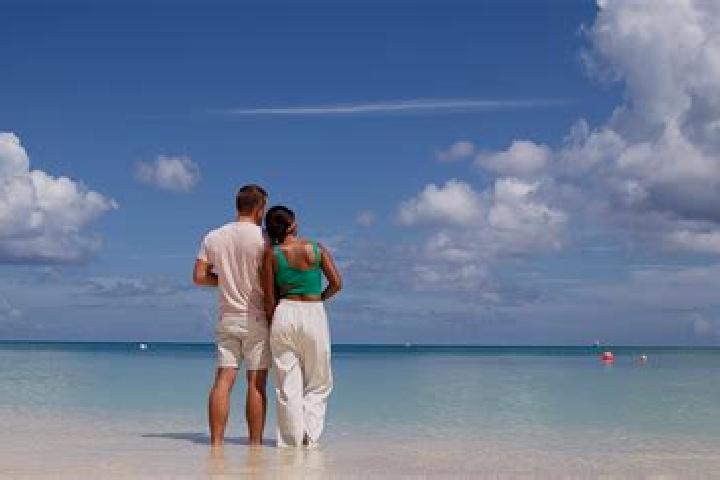 Madison, 39 — Escort in Breakers, Cayman Islands
