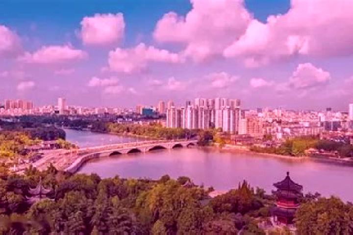 Madison, 39 — Escort in Laiwu, China