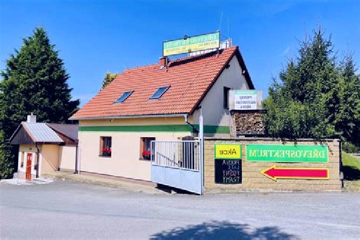 Madison, 39 — Escort in Straz nad Ohri, Czech Republic