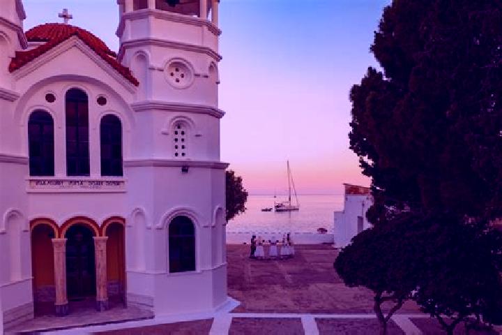 Maya, 20, a brunette grey-eyed caribbean companion based in Agios Panteleimonas. Offering Domination, Couples, Prostate Massage, Overnight, Party Girl. Avail...