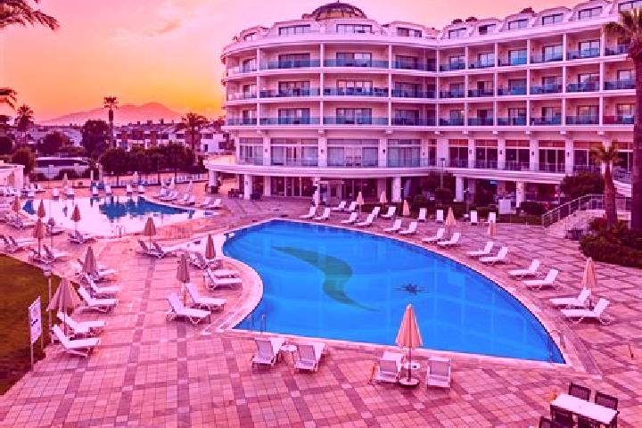Maya, 20 — Escort in Akkent, Turkey
