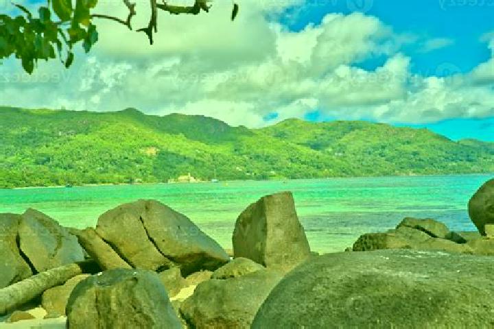 Maya, 20 — Escort in Anse Royale, Seychelles