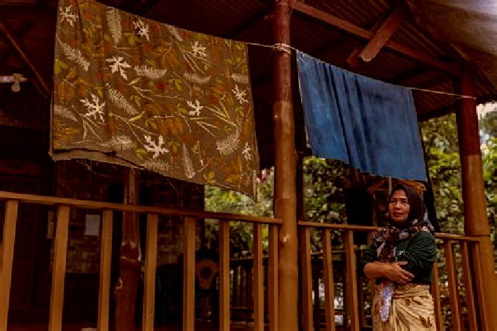 Maya, 20 — Escort in Citalahab, Indonesia