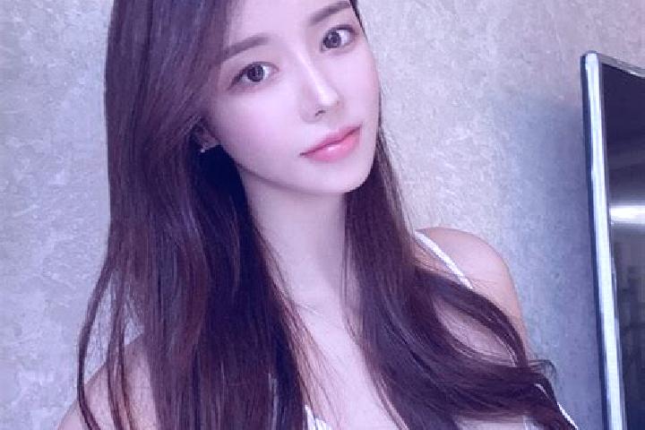 Maya, 20 — Escort in Hongyanxi, China