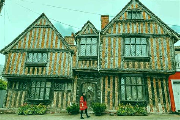 Maya, 20 — Escort in Lavenham, United Kingdom