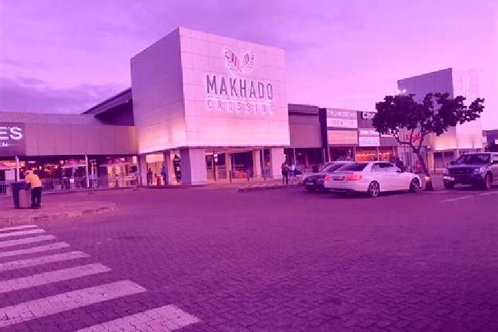 Maya, 21 — Escort in Mtititi, South Africa