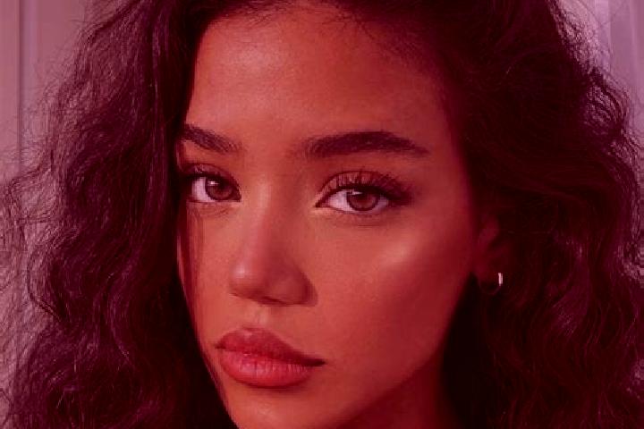 Maya, 22, a black brown-eyed asian companion based in Kasihan. Offering Deep French Kissing, BDSM, CIM. Available for incall and outcall, overnight bookings ...