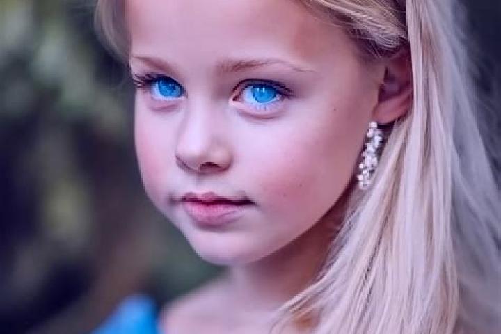 Maya, 22, a blonde blue-eyed indian companion based in Zeytinliova. Offering Girlfriend Experience, CIM, A-Level. Available for incall and outcall, overnight...