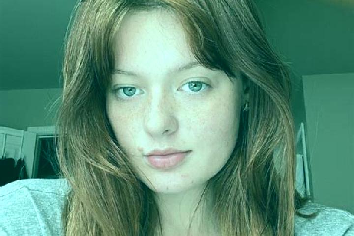 Maya, 22, a red dark-eyed caucasian companion based in Devasthanam. Offering Dinner Date, GFE, Deep French Kissing, Overnight. Available for incall and outca...