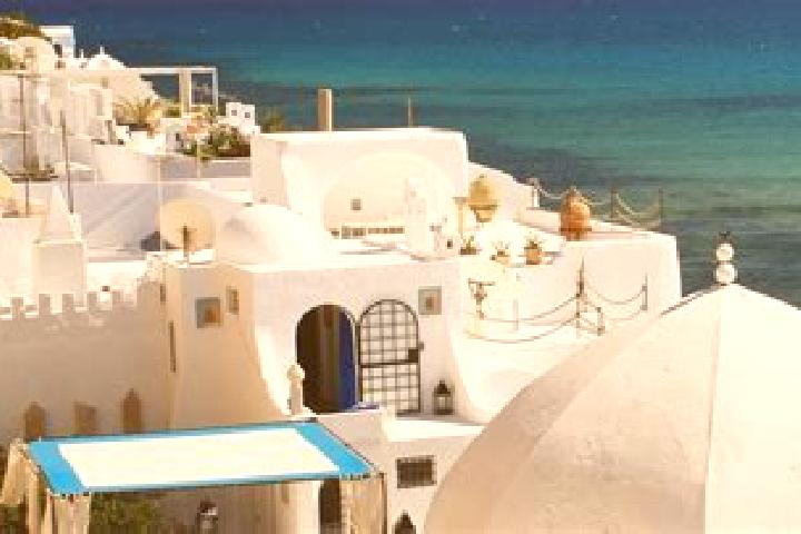 Maya, 22 — Escort in Galaat el Andeless, Tunisia