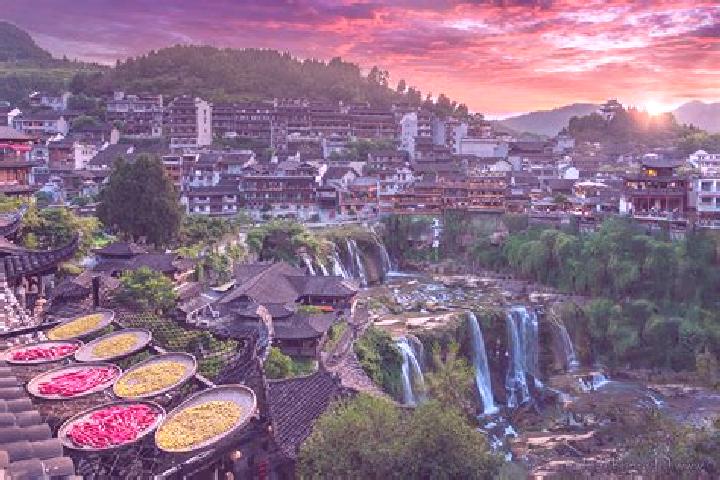 Maya, 22 — Escort in Hadapu Zhen, China
