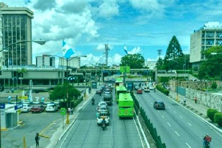 Maya, 22 — Escort in La Reforma, Guatemala